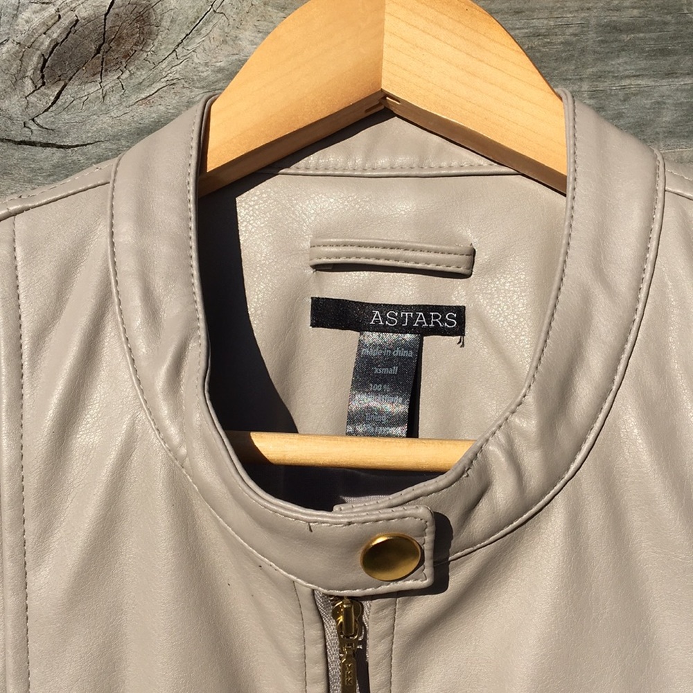 Light grey jacket - Picture 4 of 5
